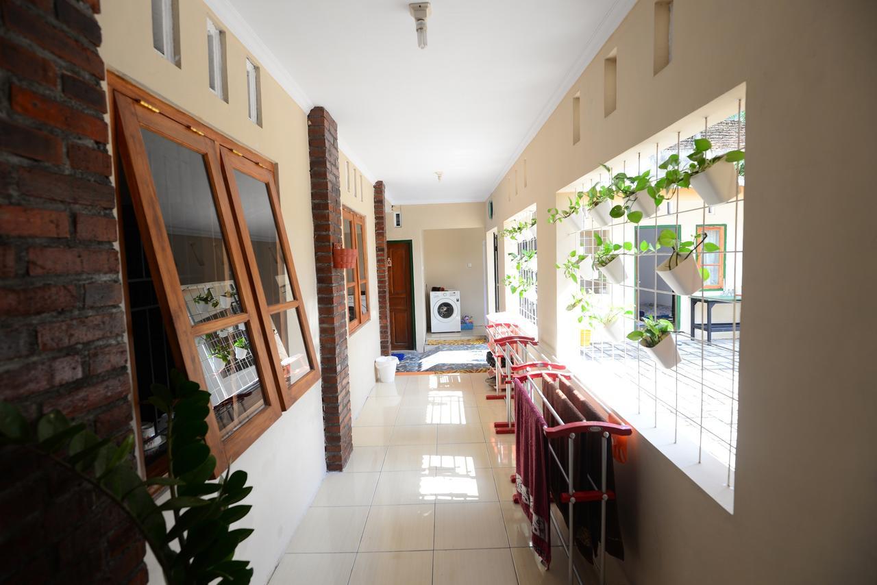 Ndalem Eyang Dwijo Hotel Yogyakarta Luaran gambar
