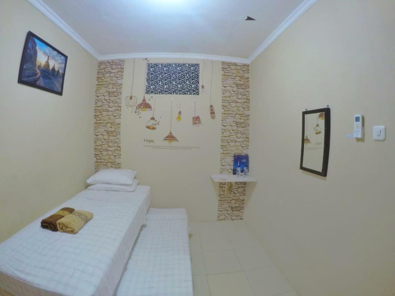 Ndalem Eyang Dwijo Hotel Yogyakarta Luaran gambar